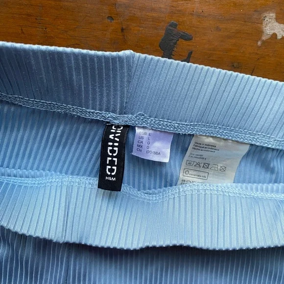 H&M ribbed flared trousers - Picture 3 of 5